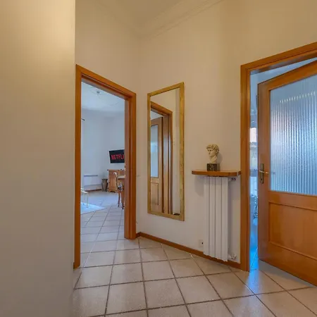 Panoramic House - Elegante Con Vista *